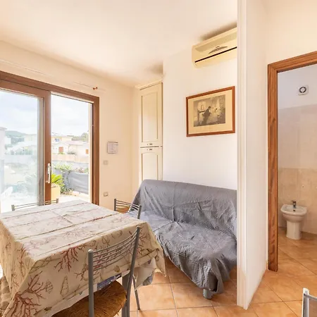 With Private Patio Daire Castelsardo