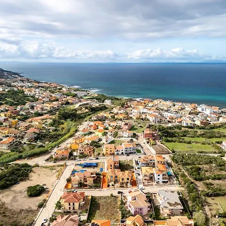 With Private Patio Daire *